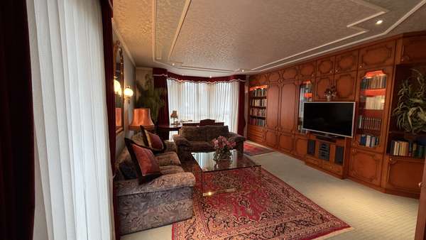 Hochwertig ausgebaute 1-Zimmer-Wohnung mit Möblierung in Kiel-Ellerbek