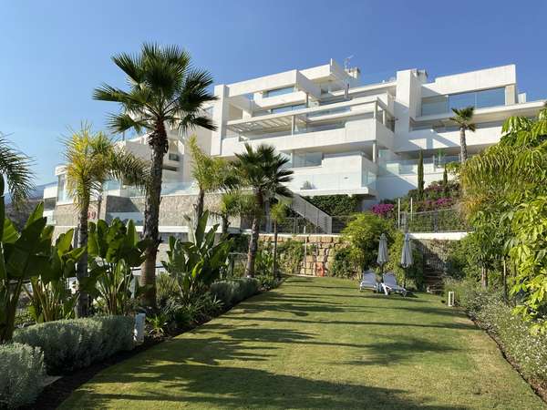 Luxuswohnung in Marbella mit Meerblick