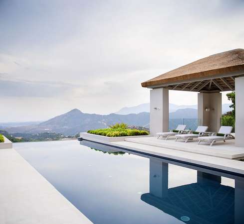 Luxuriöse Villa mit Panoramablick in La Zagaleta