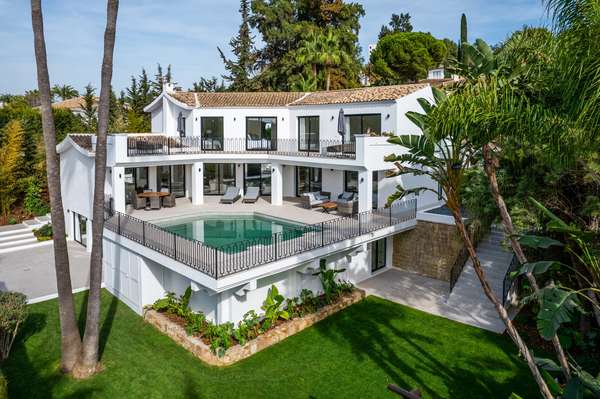 Atemberaubende Villa in El Paraiso, Estepona