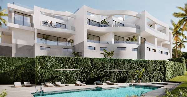 Elegante Stadthäuser in La Cala de Mijas mit Meerblick