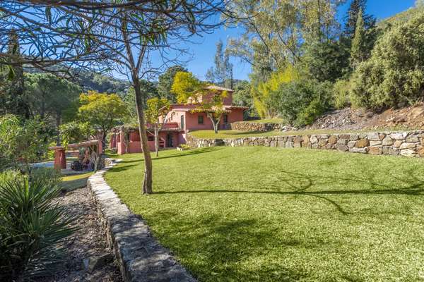 Luxuriöse andalusische Finca-Villa in Benahavís