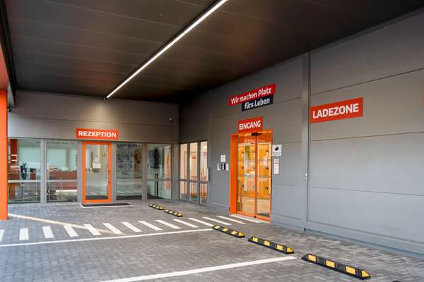 Lagerflächen von 50m²-840m² in bester Lage