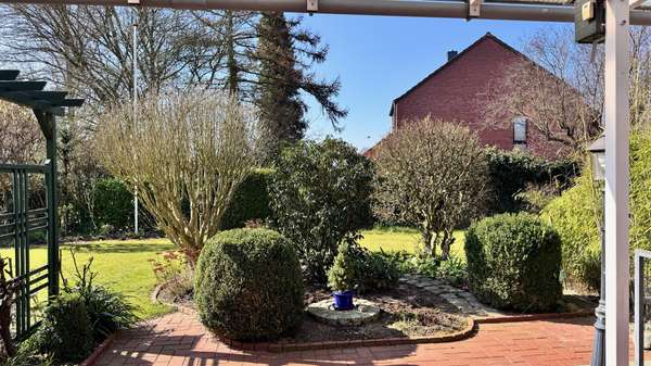 Ansprechendes Reihenmittelhaus in ruhiger Wohnlage von Suchsdorf