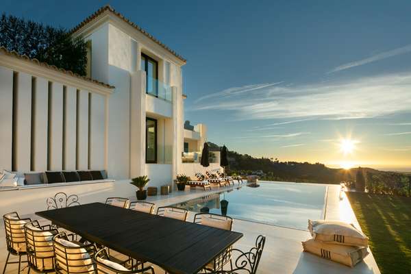 Traumhafte Villa mit Meerblick in El Madroñal