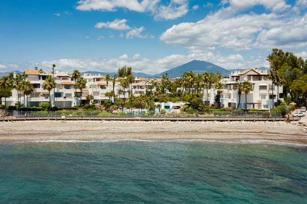 Luxuriöses Eck-Duplex-Penthouse in der Nähe von Puerto Banús und San Pedro de Alcántara