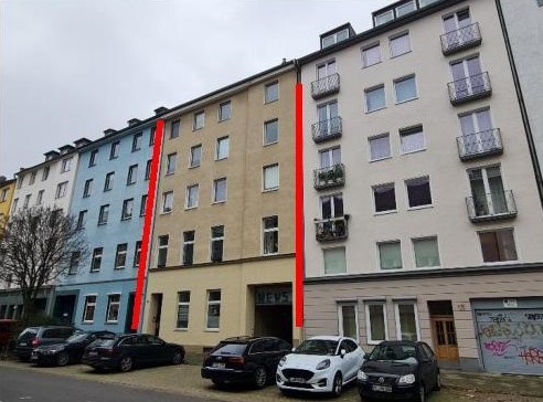 VERKAUFT - Mehrfamilienhaus mit Potenzial: 
Sanierungsobjekt in aufstrebender Lage von Düsseldorf