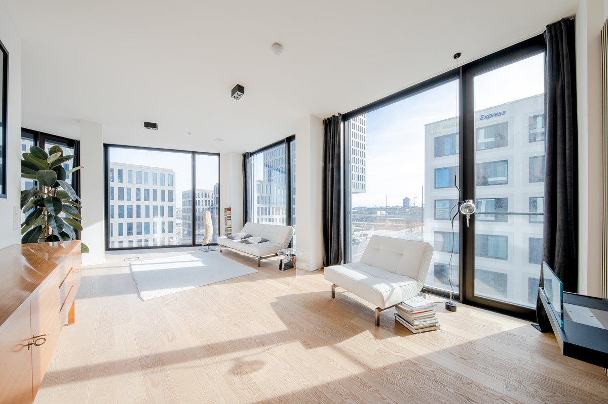 VERKAUFT! Kultige Stadtwohnung mit Dachterrasse, Fitness & Concierge