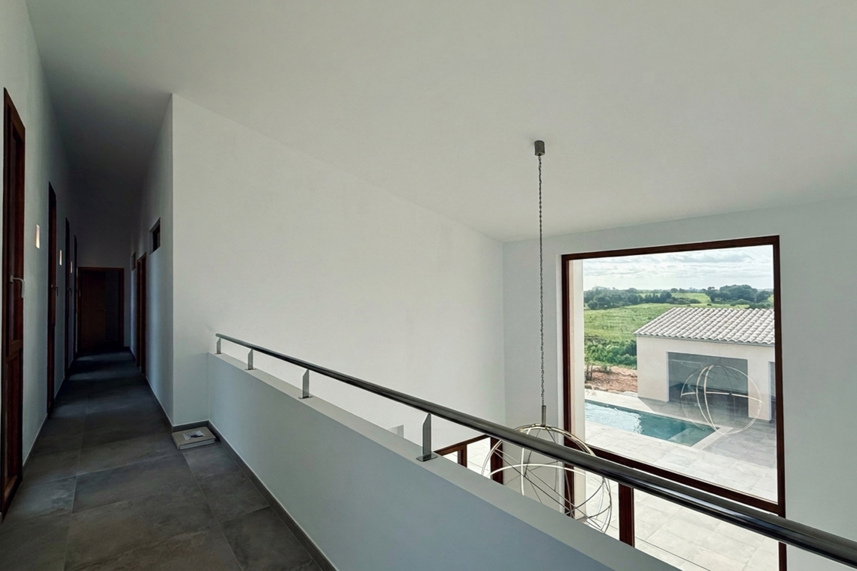 Exclusiver Neubau mit Pool, Tiefgarage und großem Garten · Bildergalerie 34