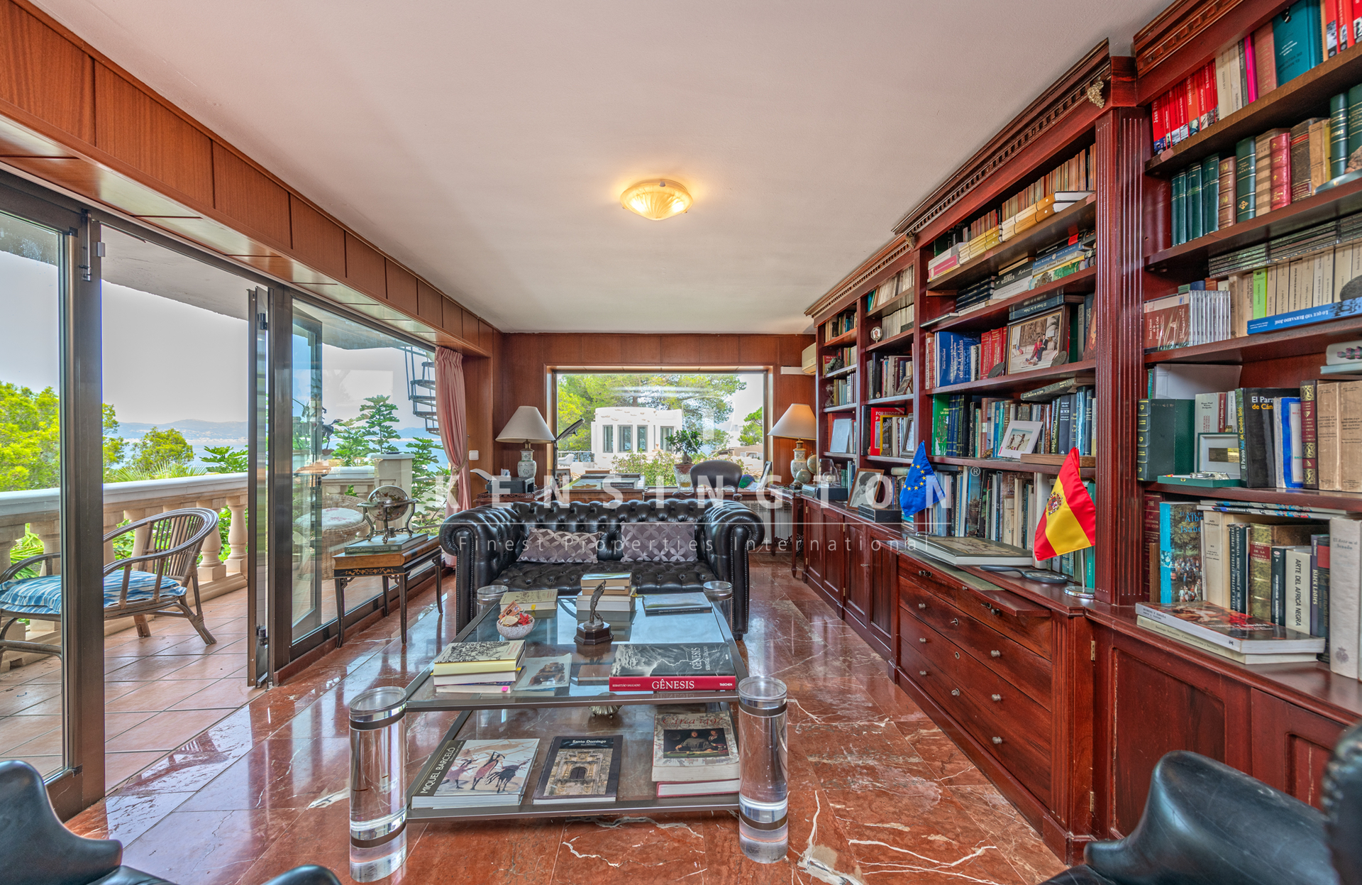 Villa in 1. Meereslinie mit Blick auf die Bucht von Palma, Mallorca