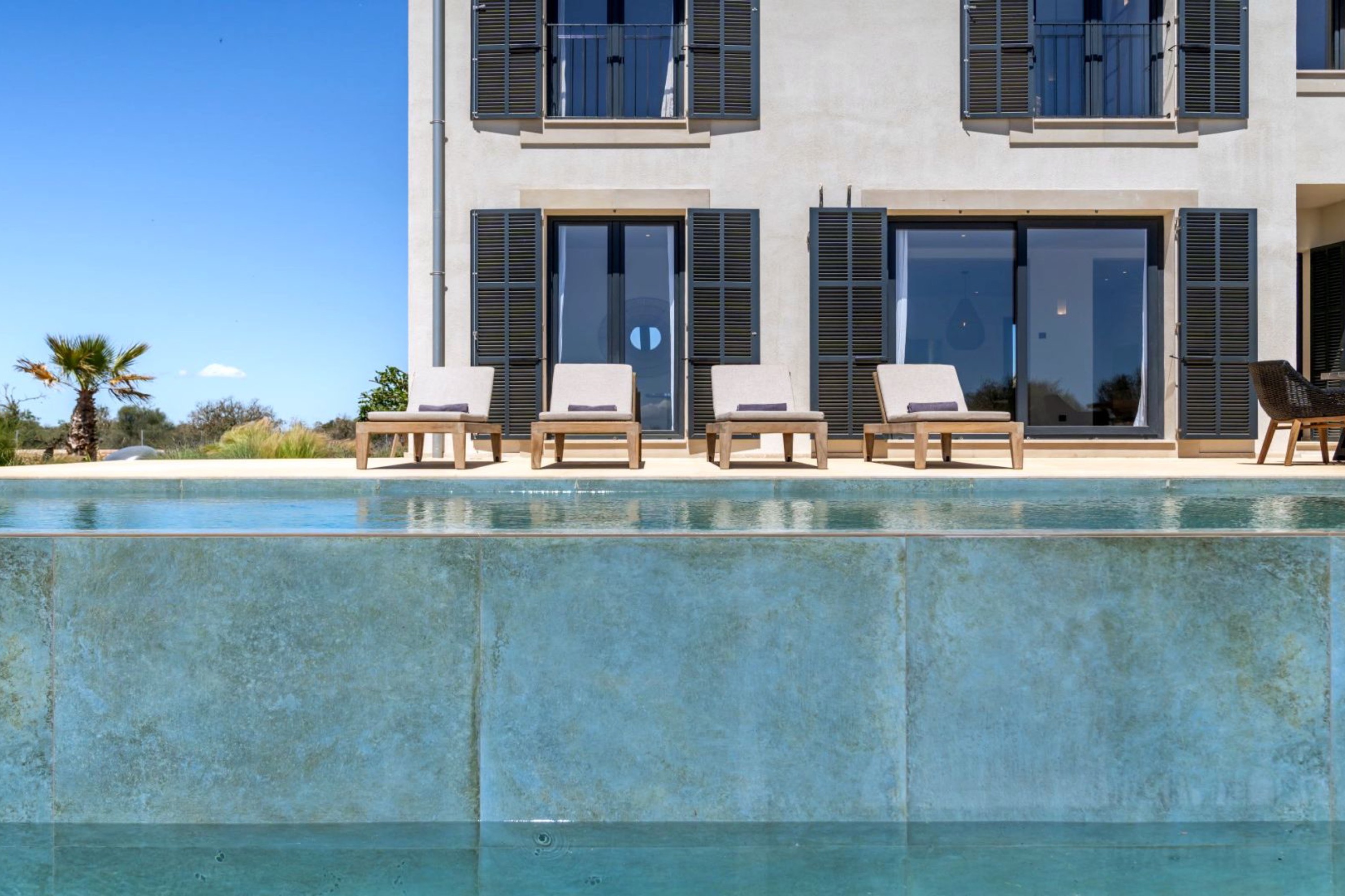 Moderne Neubau-Finca mit Pool & Panoramablick - Seller Finance