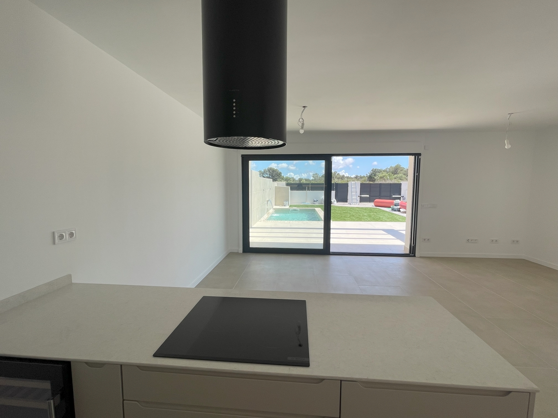 Neubau Doppelhaushälfte mit Pool