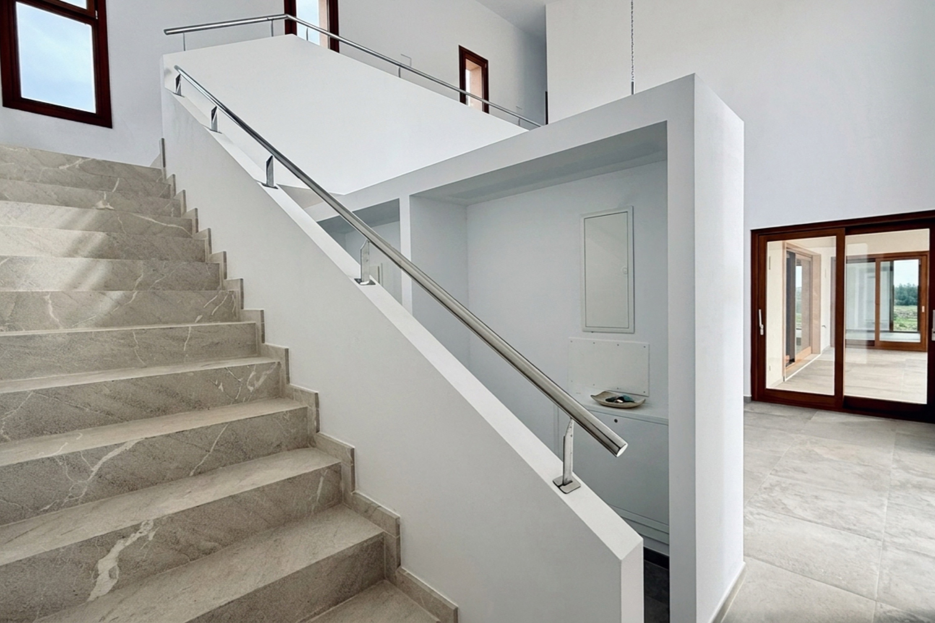 Exclusiver Neubau mit Pool, Tiefgarage und großem Garten · Bildergalerie 30