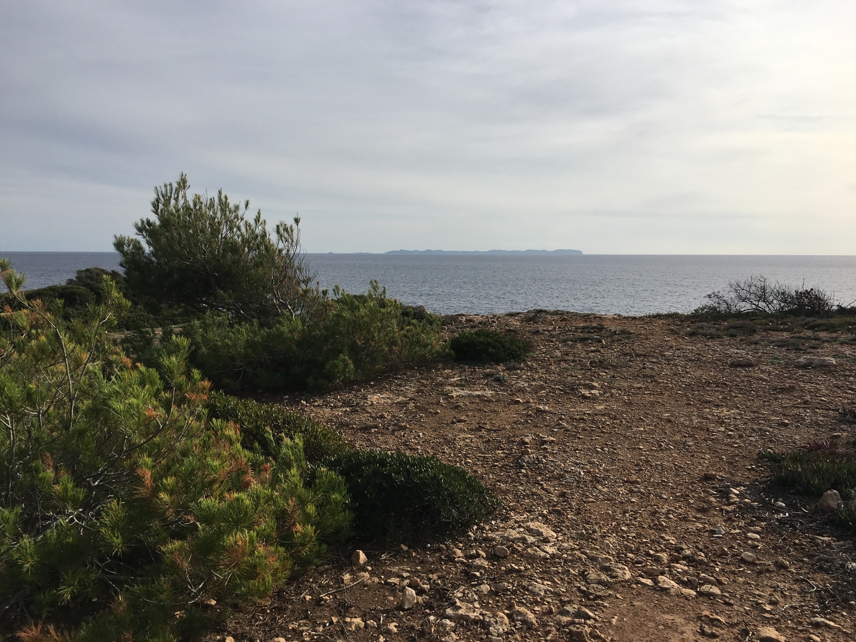 Frontline plot with views of Cabrera in Vallgornera Nou, Mallorca