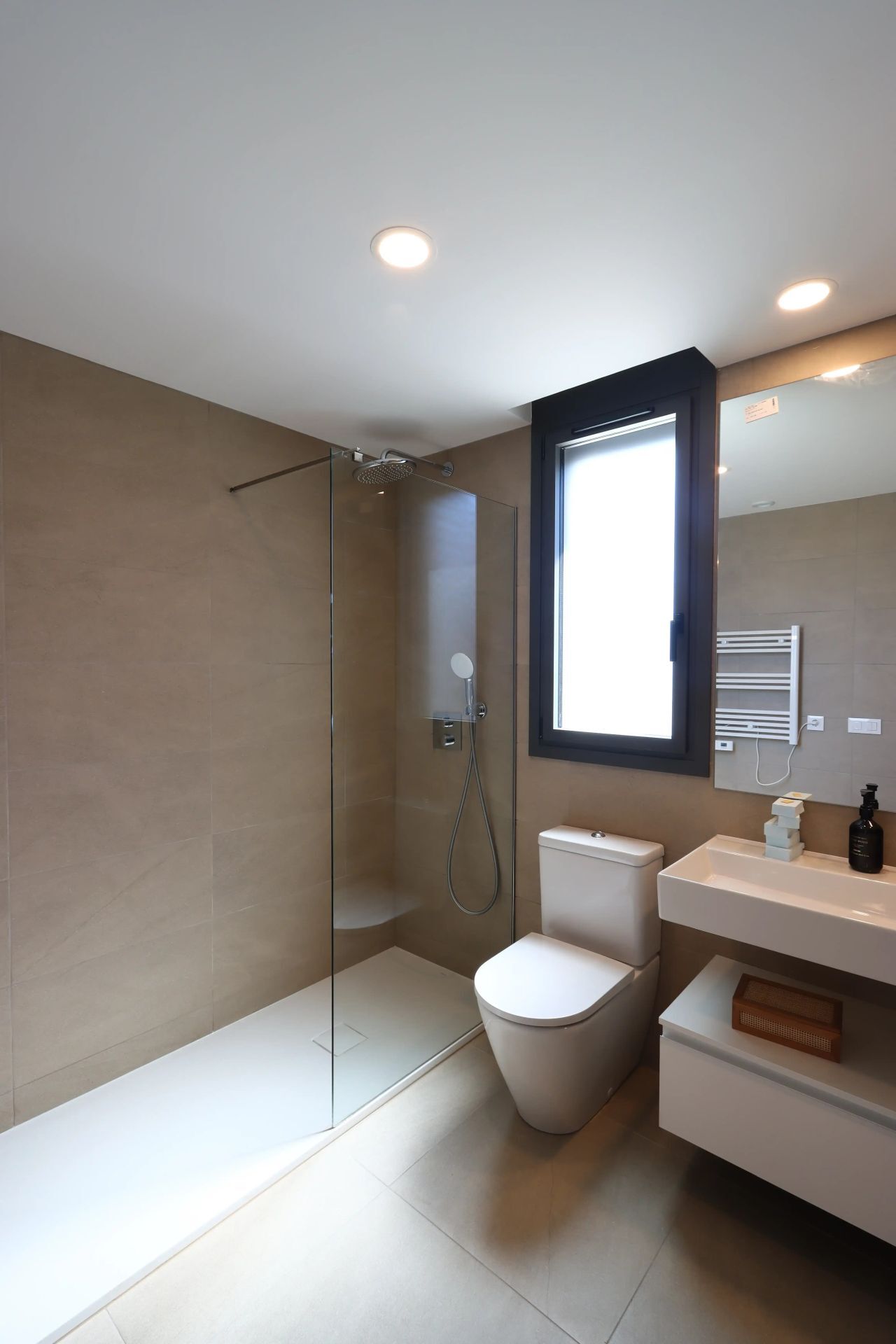 Ready-to-move-in new-build semi-detached house with partial sea view in Puig de Ros, Mallorca · Image gallery 17
