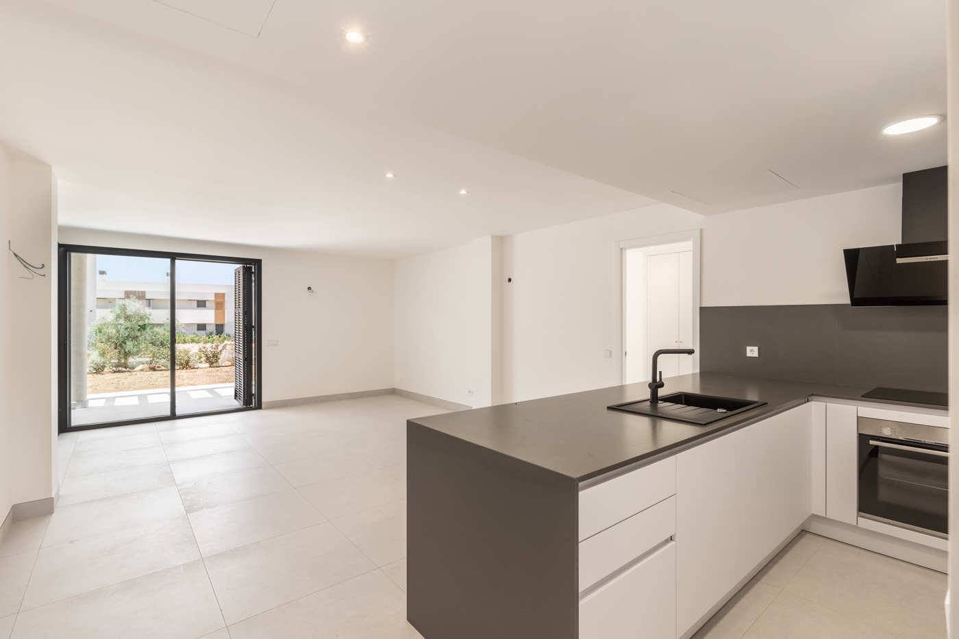Neubau-Penthouse mit Terrassen in einer Anlage mit Pool in Sa Ràpita, Mallorca · Bildergalerie 21