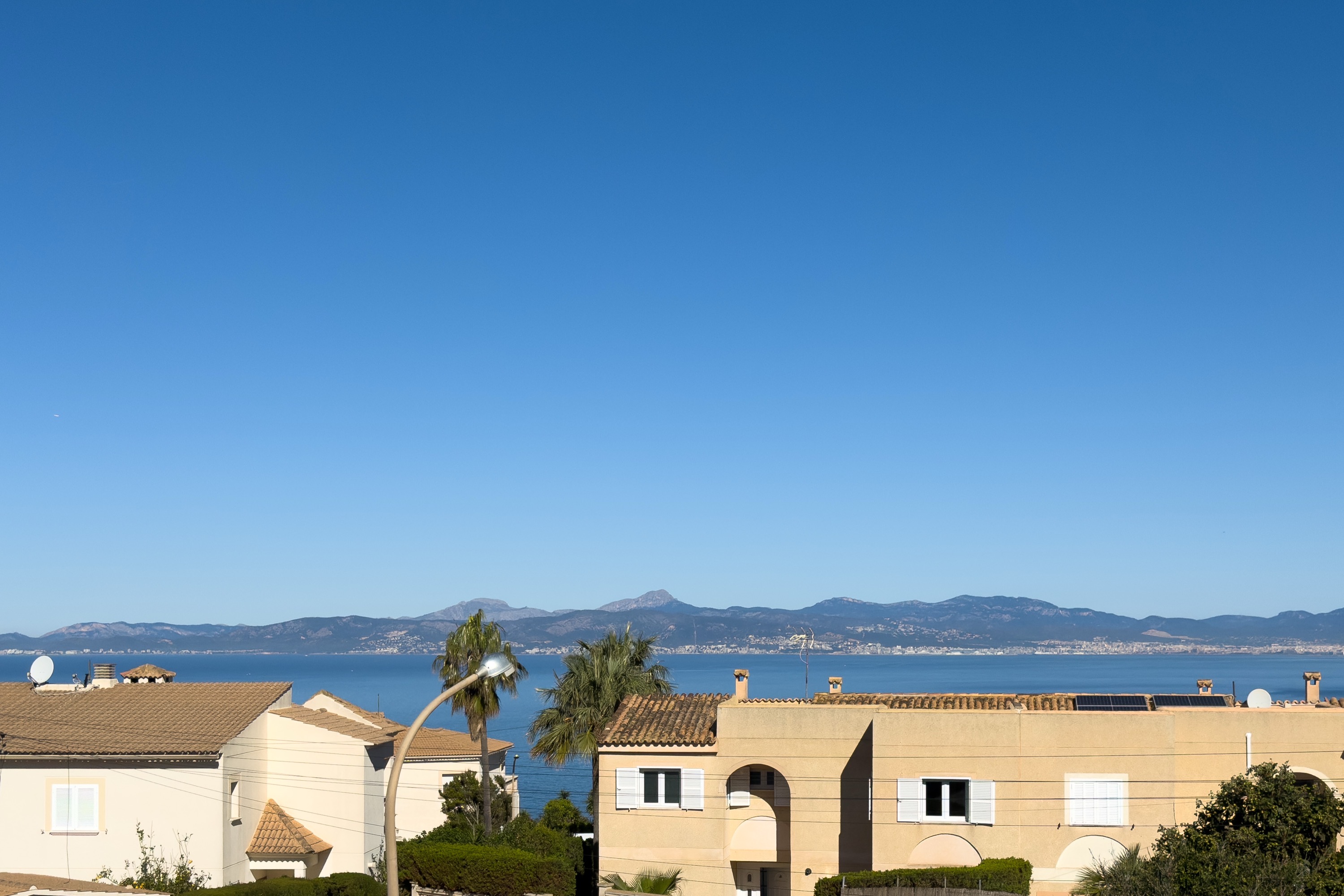 Doppelhaushälfte mit Teilmeerblick in ruhiger Lage in Badia Gran, Mallorca · Image gallery 20