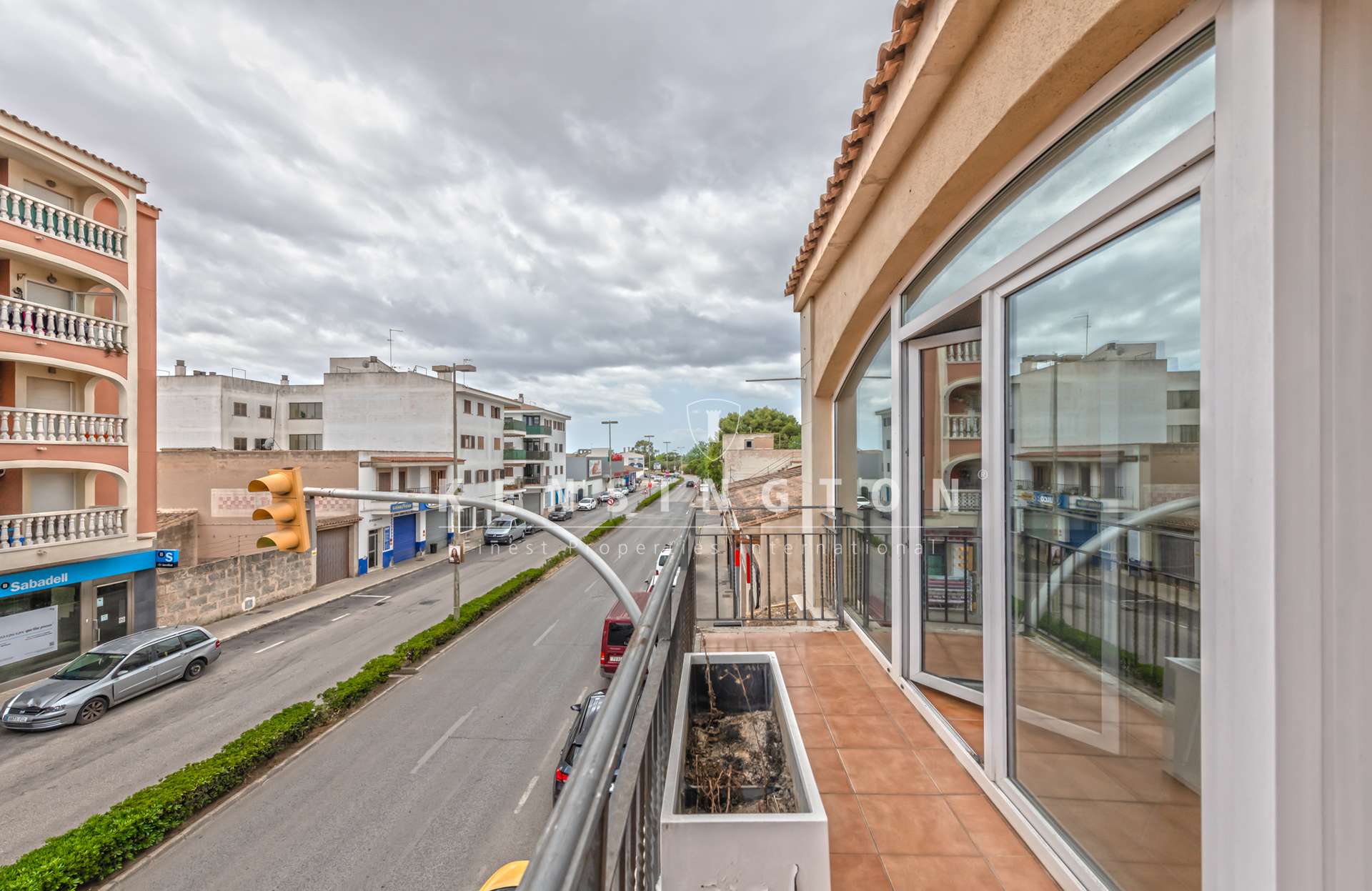 Helles und zentral gelegenes Büro in Llucmajor, Mallorca · Galería 21