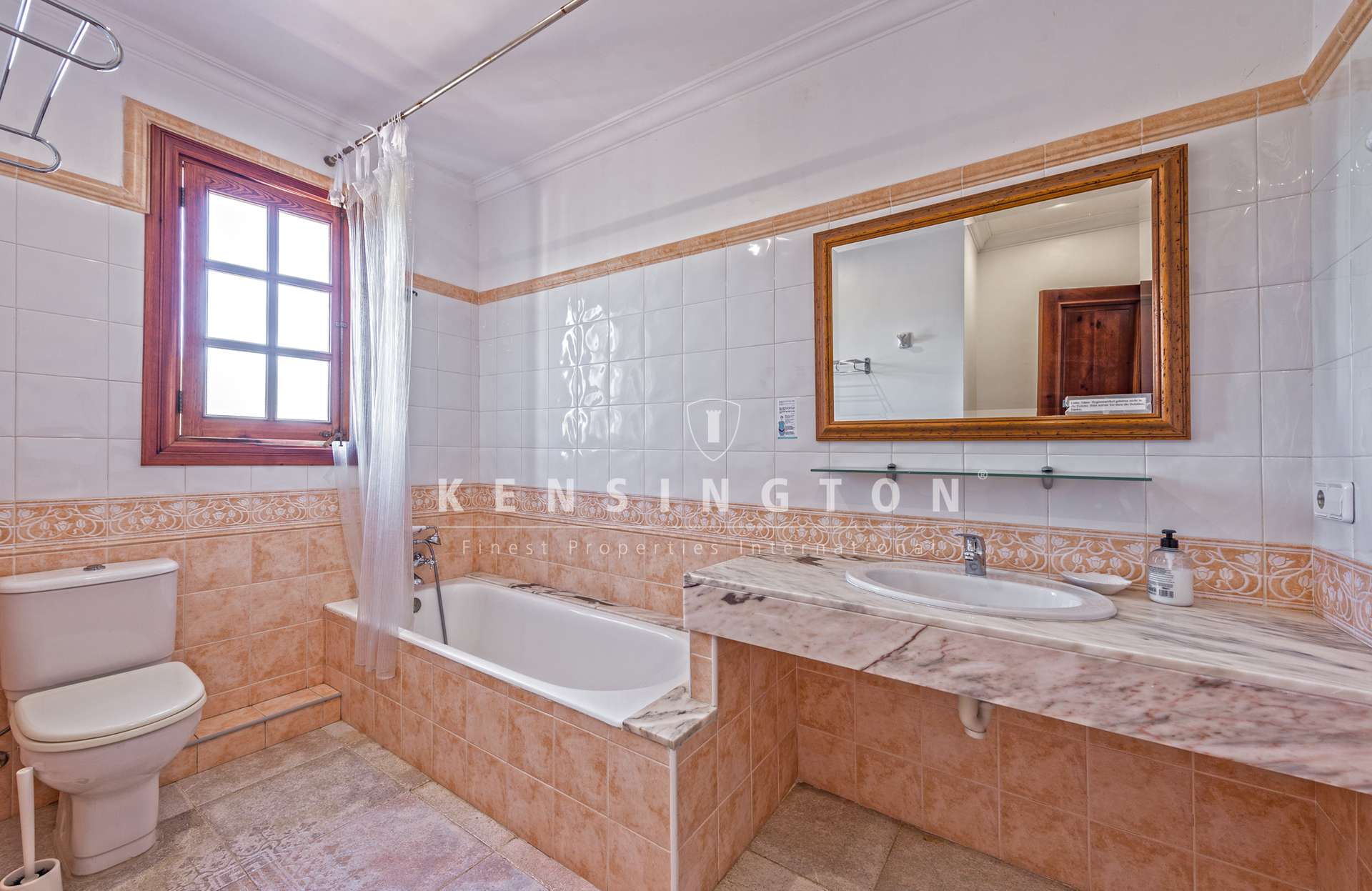 Finca con licencia de agroturismo cerca de Badia Gran, Llucmajor, Mallorca · Galería 36