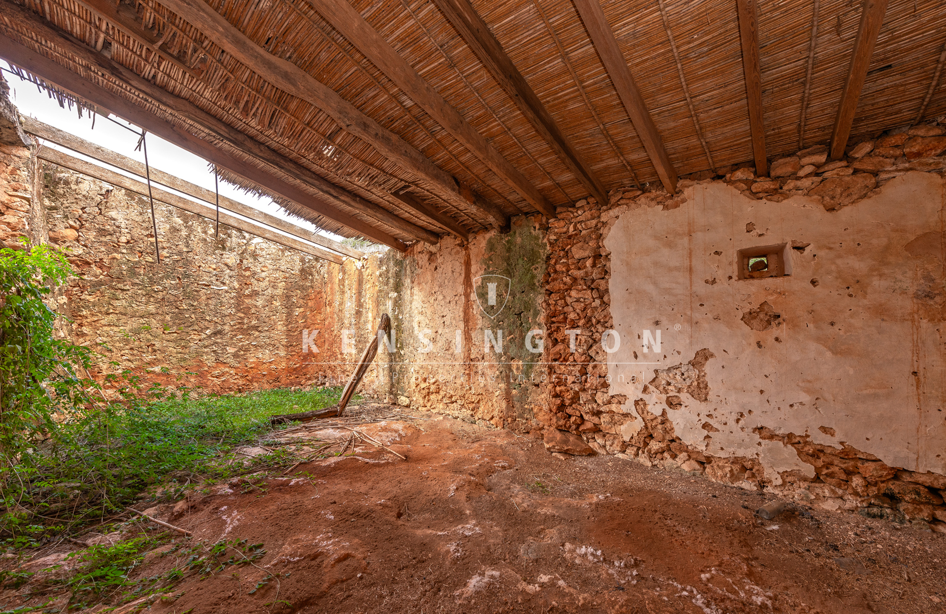 Large rural finca with many possibilities in Llucmajor, Mallorca