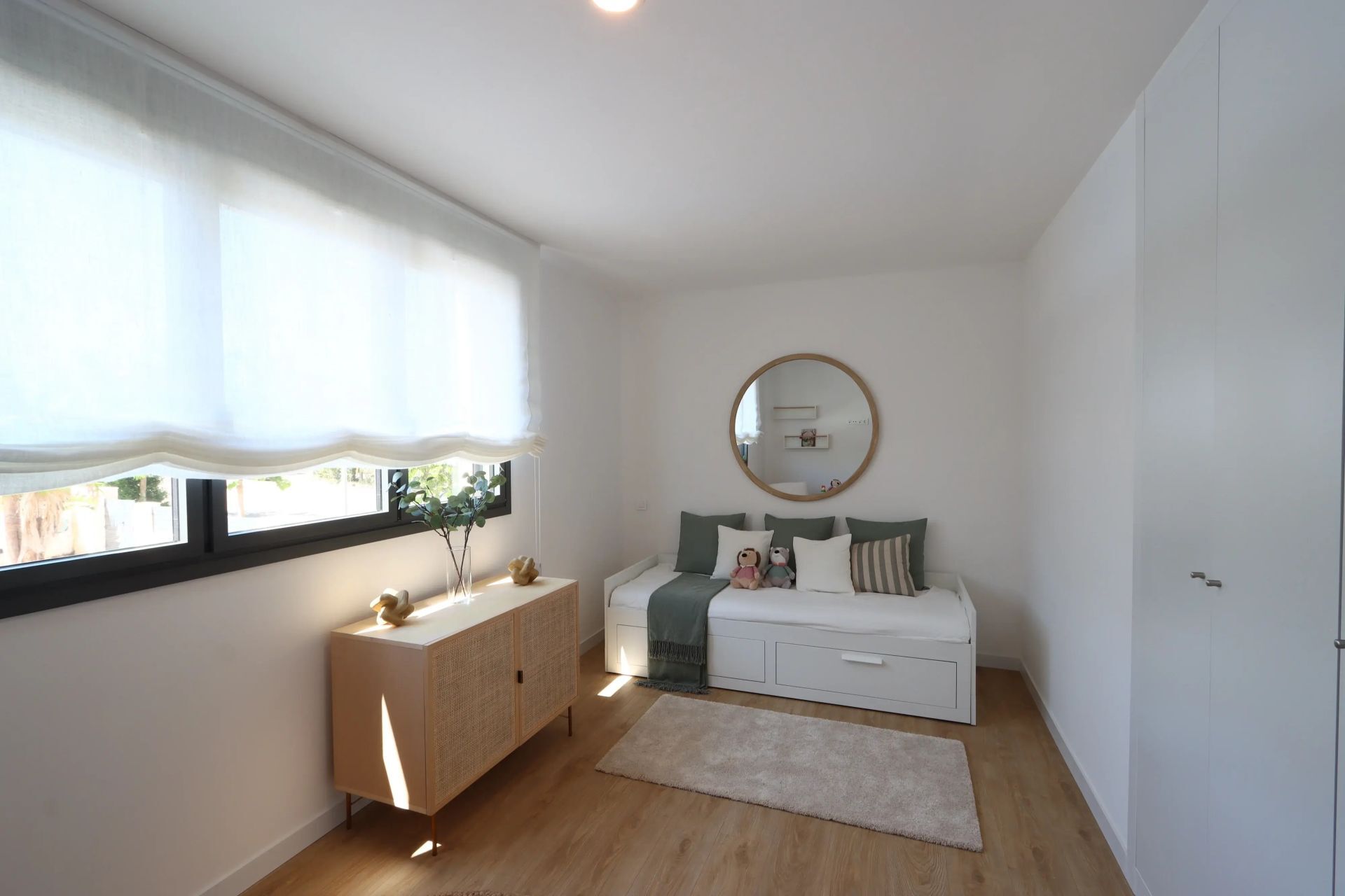 Ready-to-move-in new-build semi-detached house with partial sea view in Puig de Ros, Mallorca · Image gallery 15