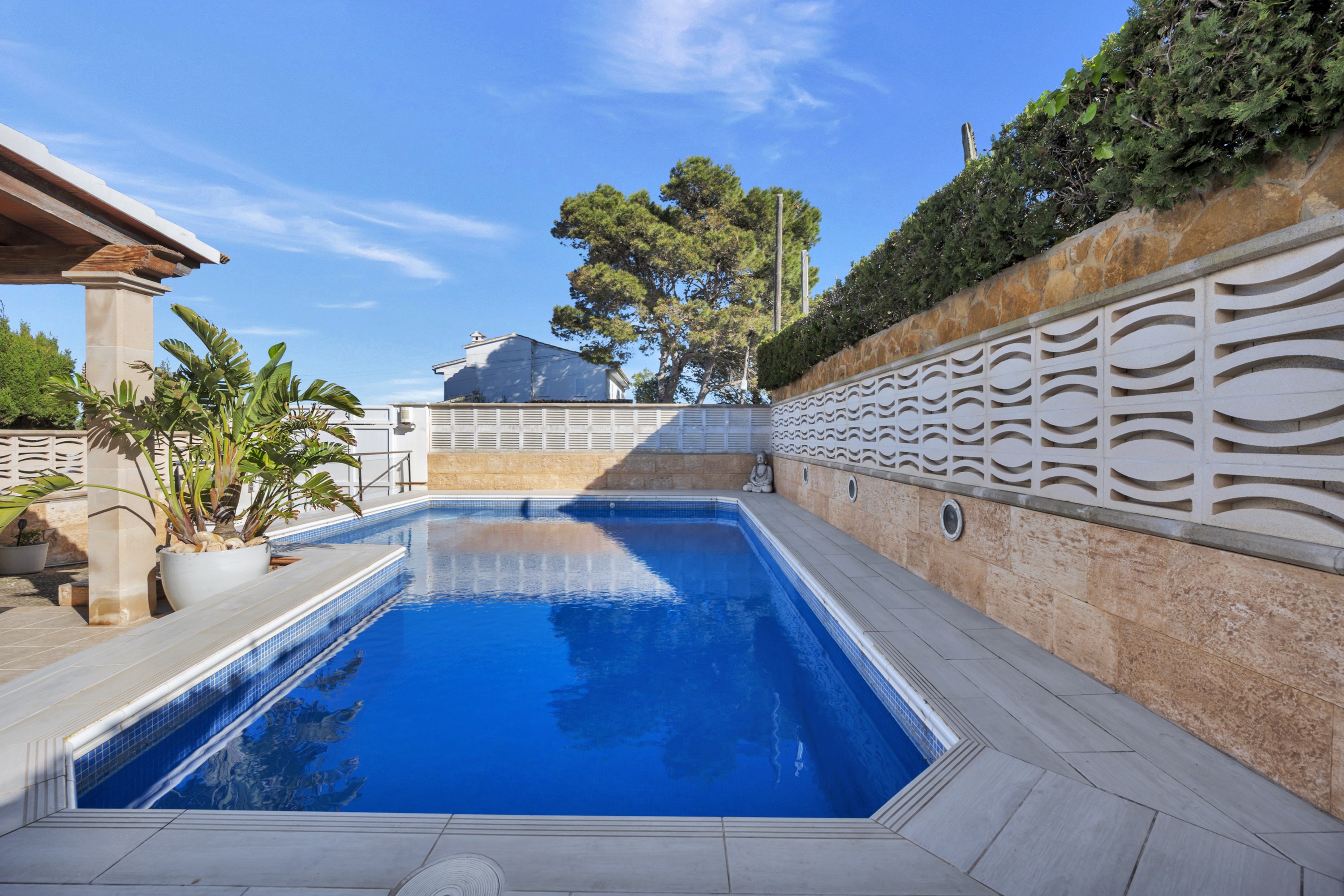 Doppelhaushälfte mit Teilmeerblick in ruhiger Lage in Badia Gran, Mallorca · Image gallery 4