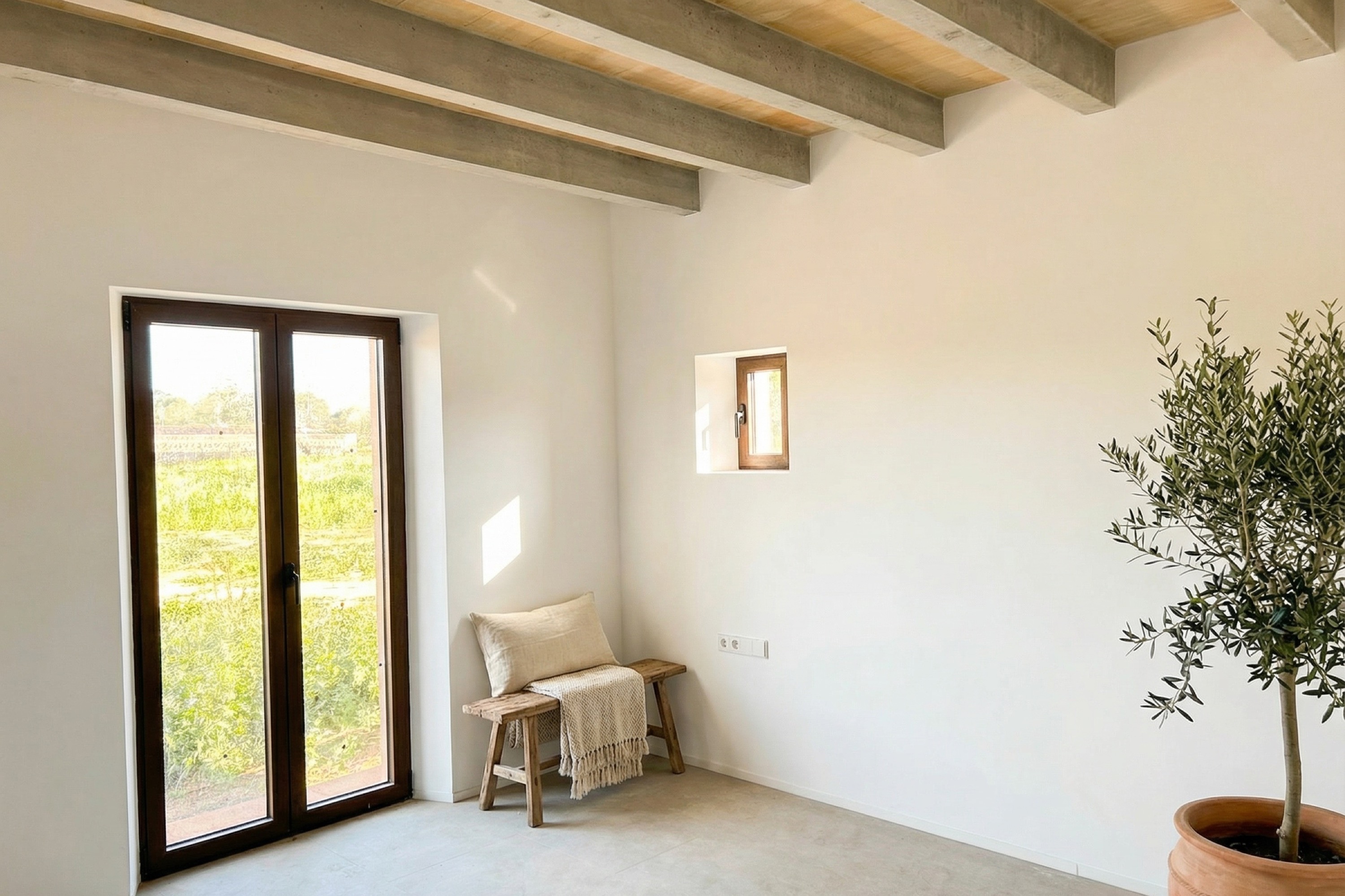 Moderne Natursteinfinca mit Blick auf die Kirche von Santanyí, Mallorca · Bildergalerie 15