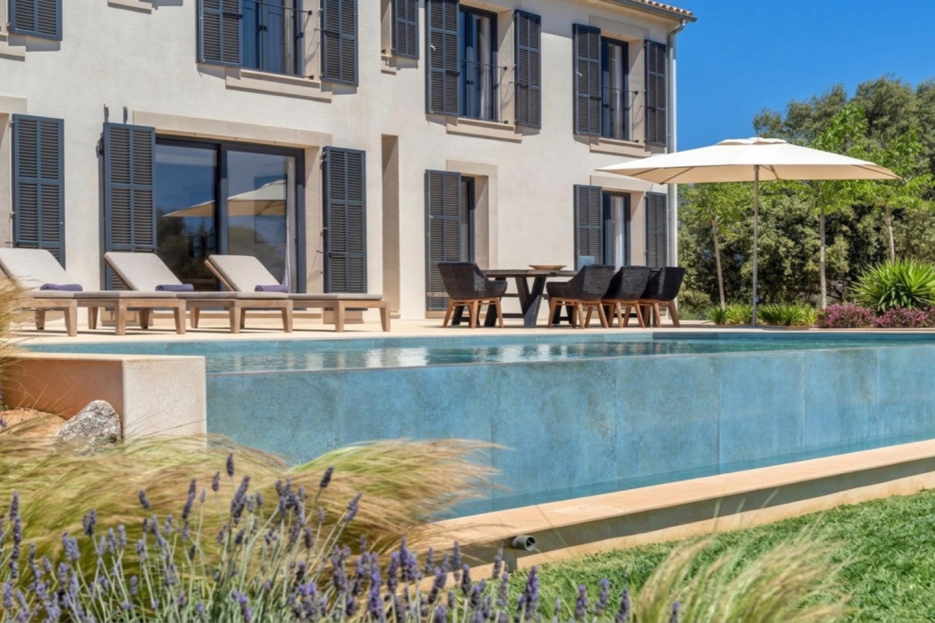 Moderne Neubau-Finca mit Pool & Panoramablick - Seller Finance