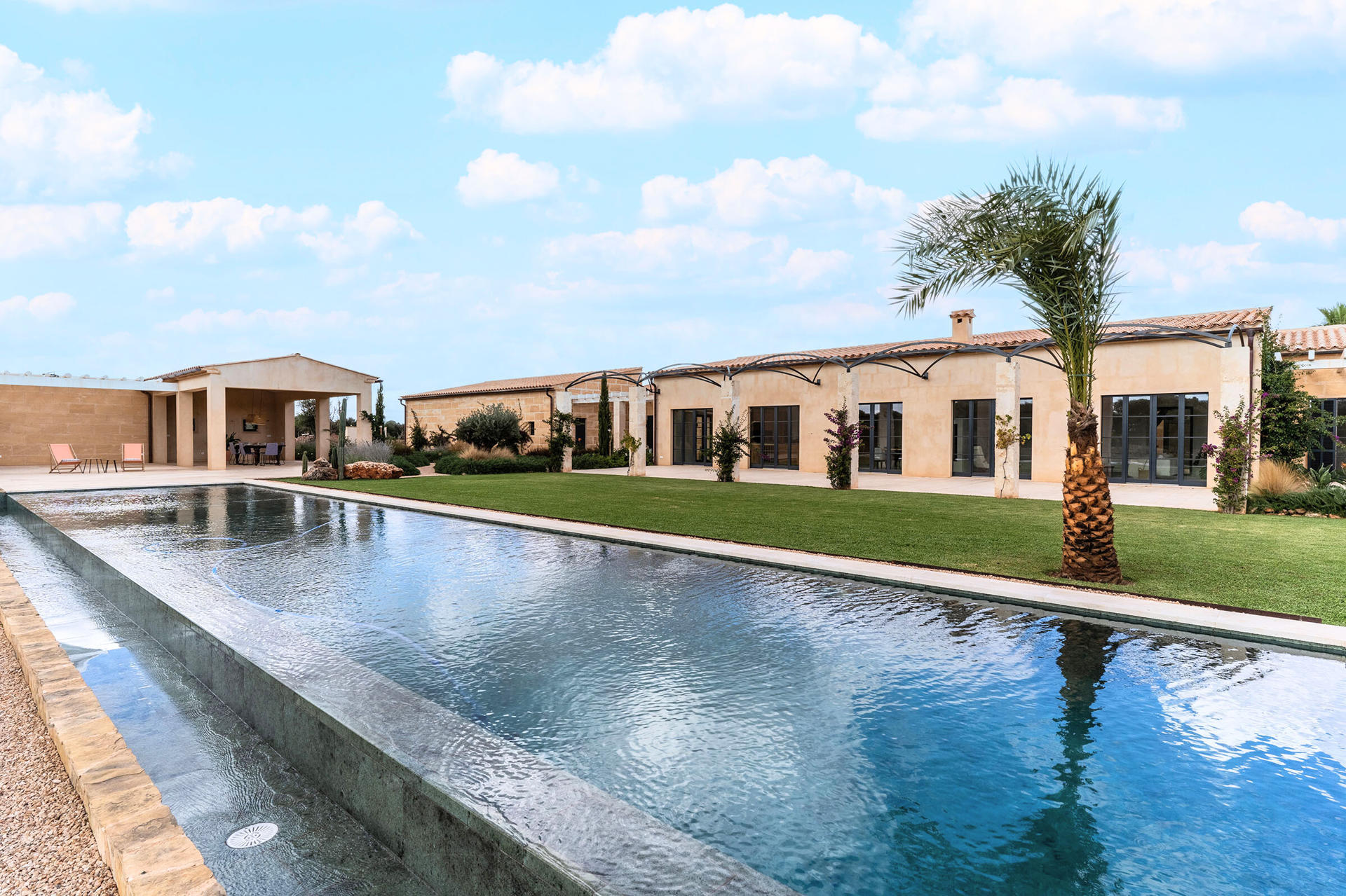 Neubau-Finca bei Campos, Mallorca – eine Oase der Ruhe ganz nahe von Es Trenc