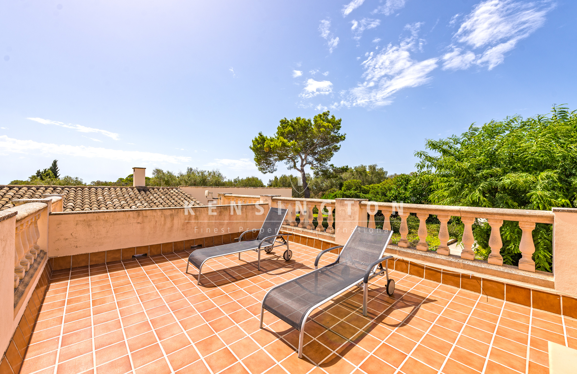 Finca con licencia de agroturismo cerca de Badia Gran, Llucmajor, Mallorca · Galería 24