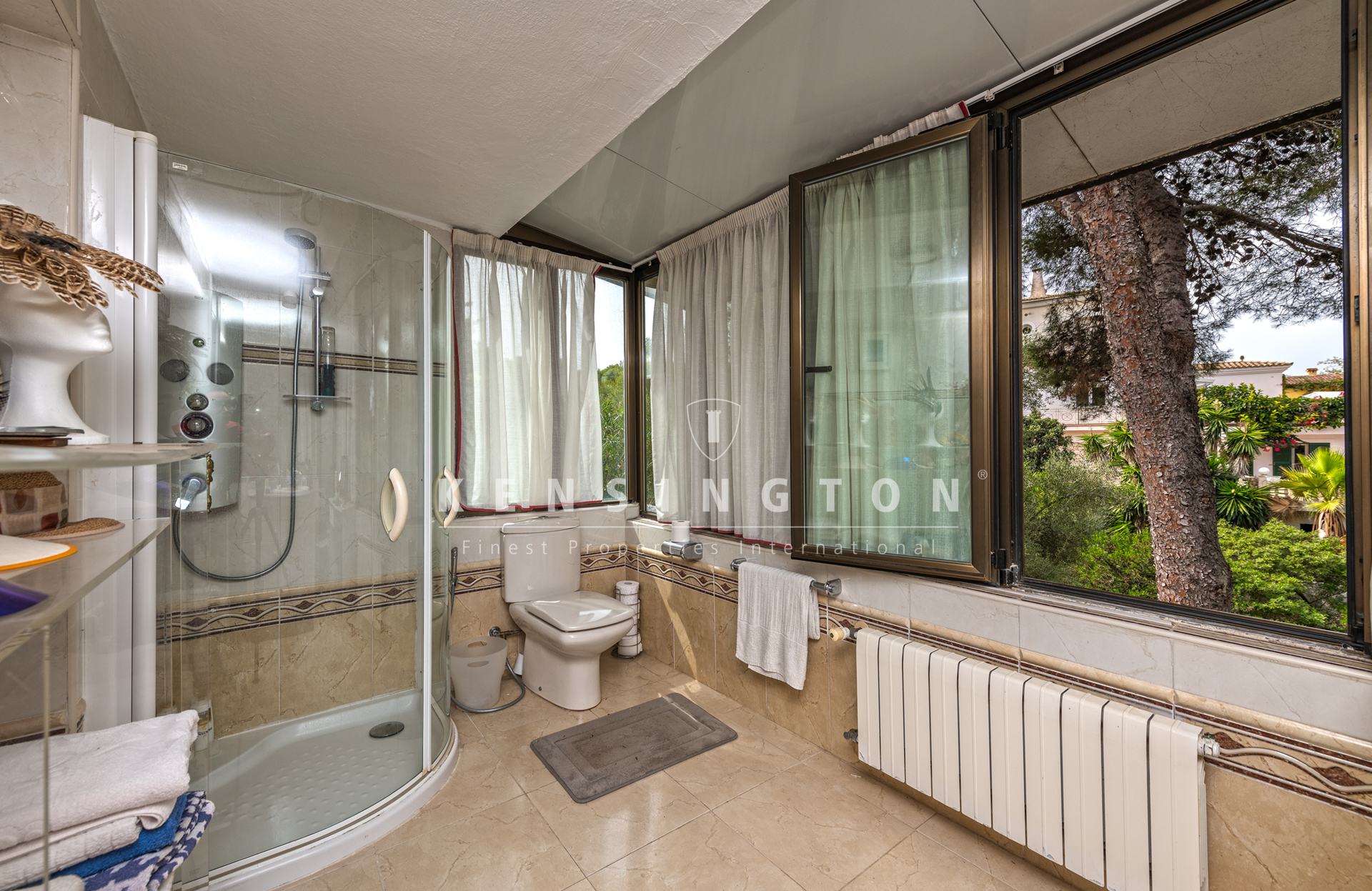 Villa en primera línea con vistas a la bahía de Palma, Mallorca · Galería 9