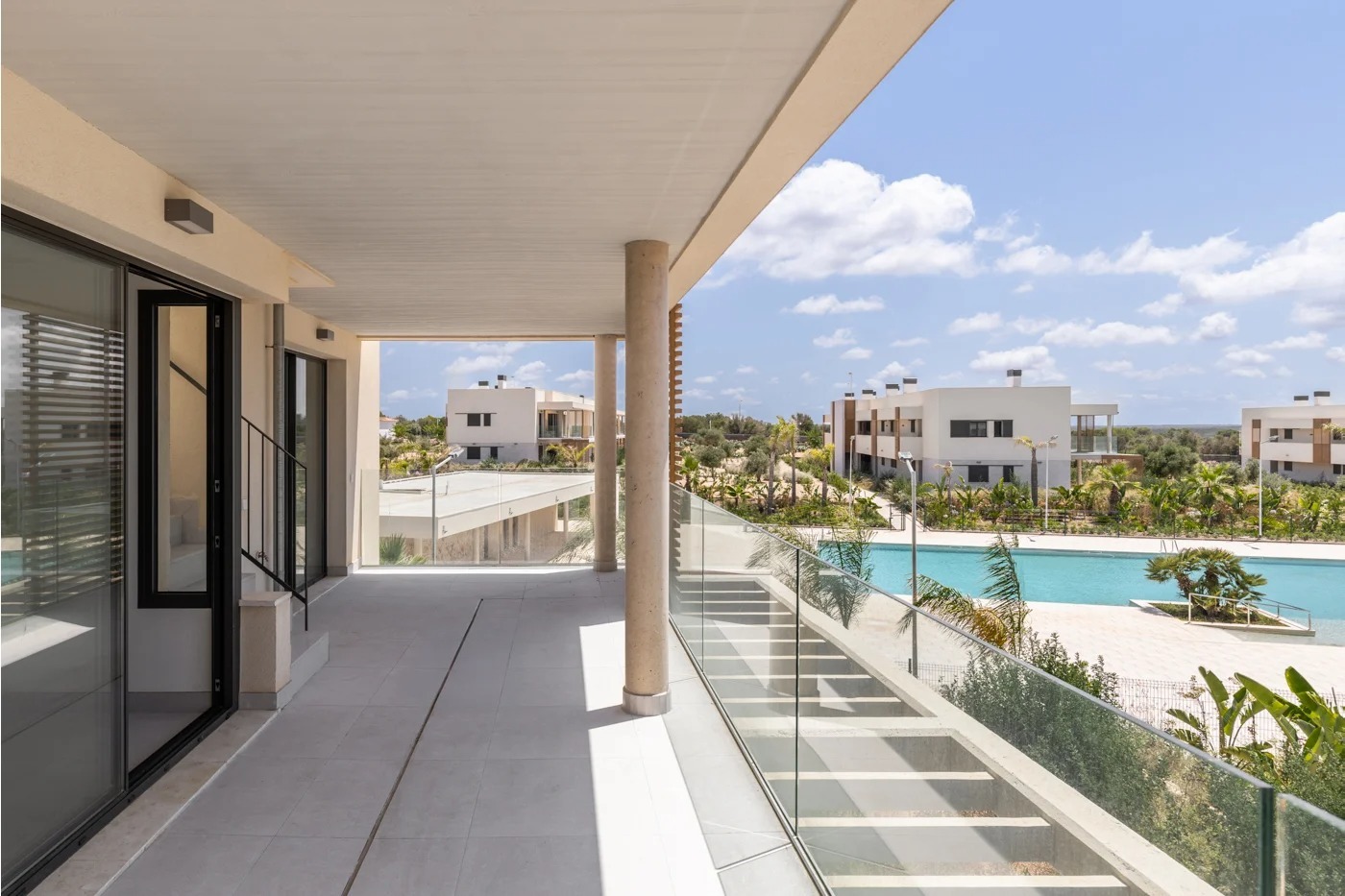 Neubau-Penthouse mit Terrassen in einer Anlage mit Pool in Sa Ràpita, Mallorca · Bildergalerie 12