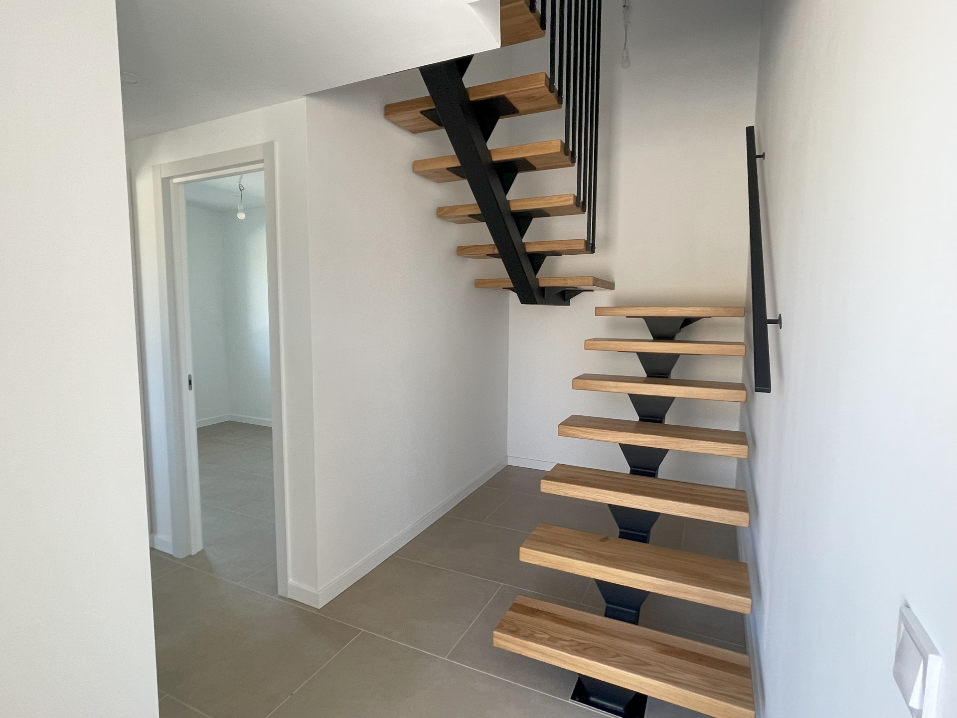 Neubau Doppelhaushälfte mit Pool