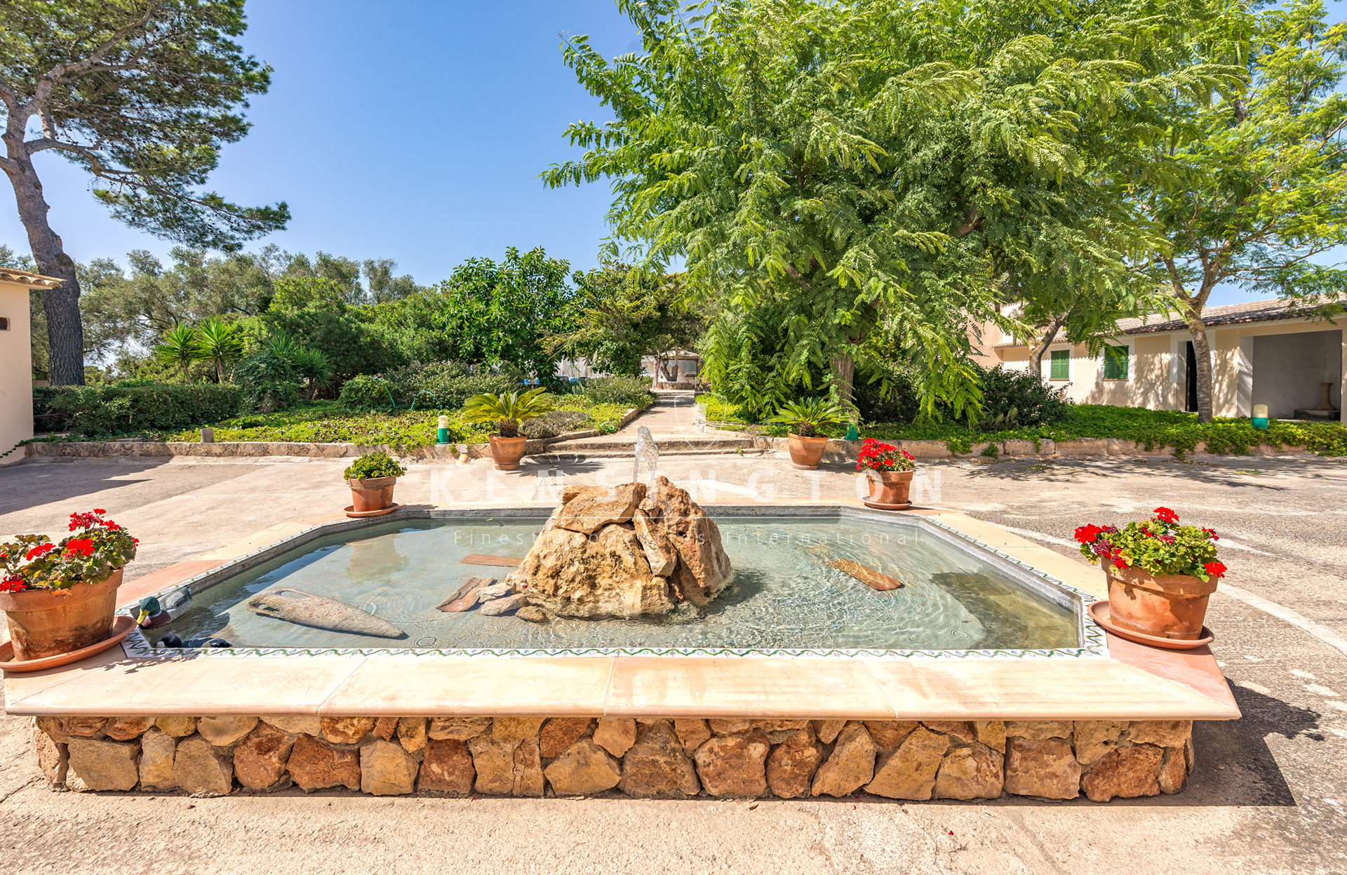 Hacienda mit Agrotourismus-Lizenz, Pool und vielfältigen Nutzungsmöglichkeiten. · Image gallery 12