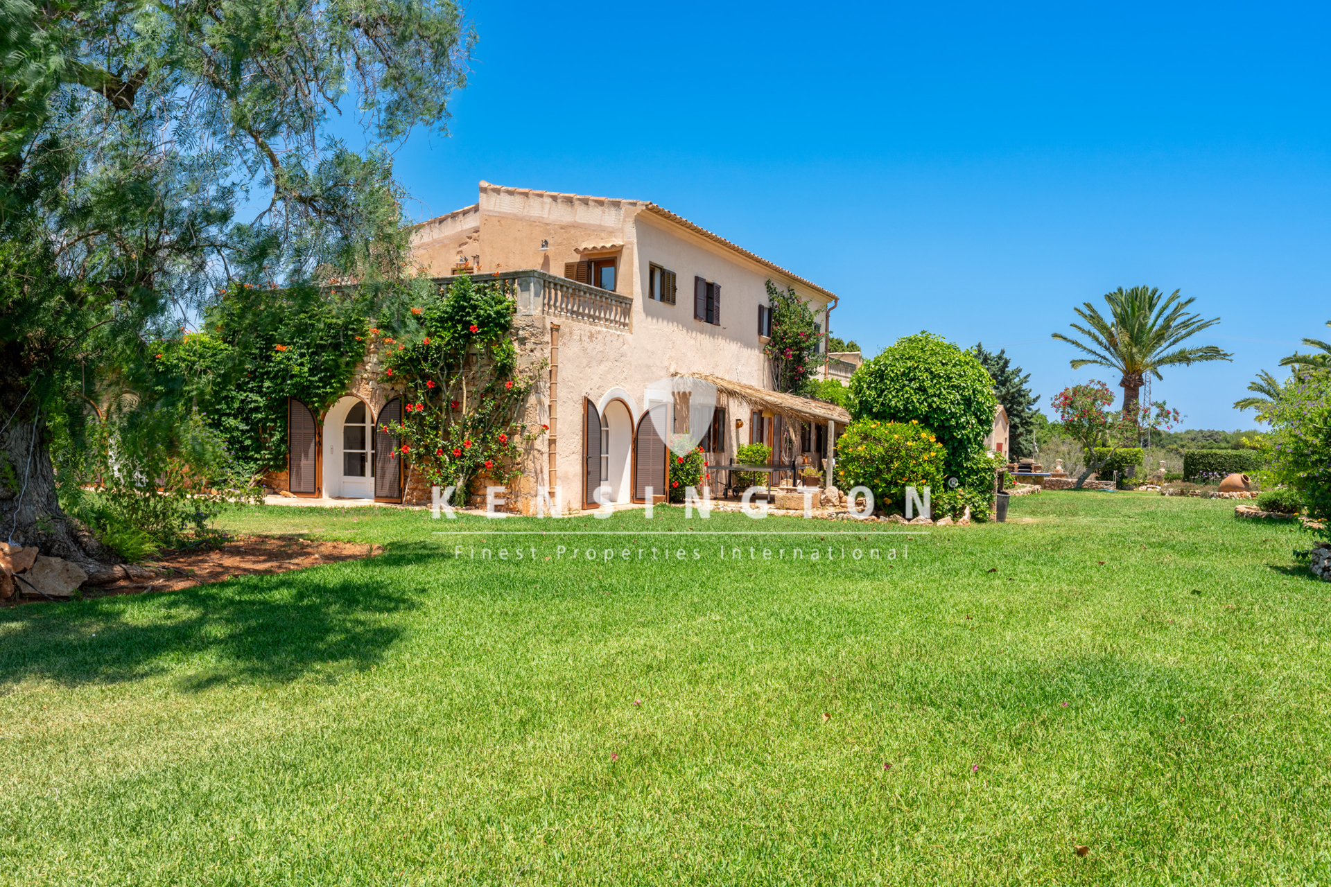 Finca mit ETV-Lizenz, Pool und Traumgarten nahe Santanyí