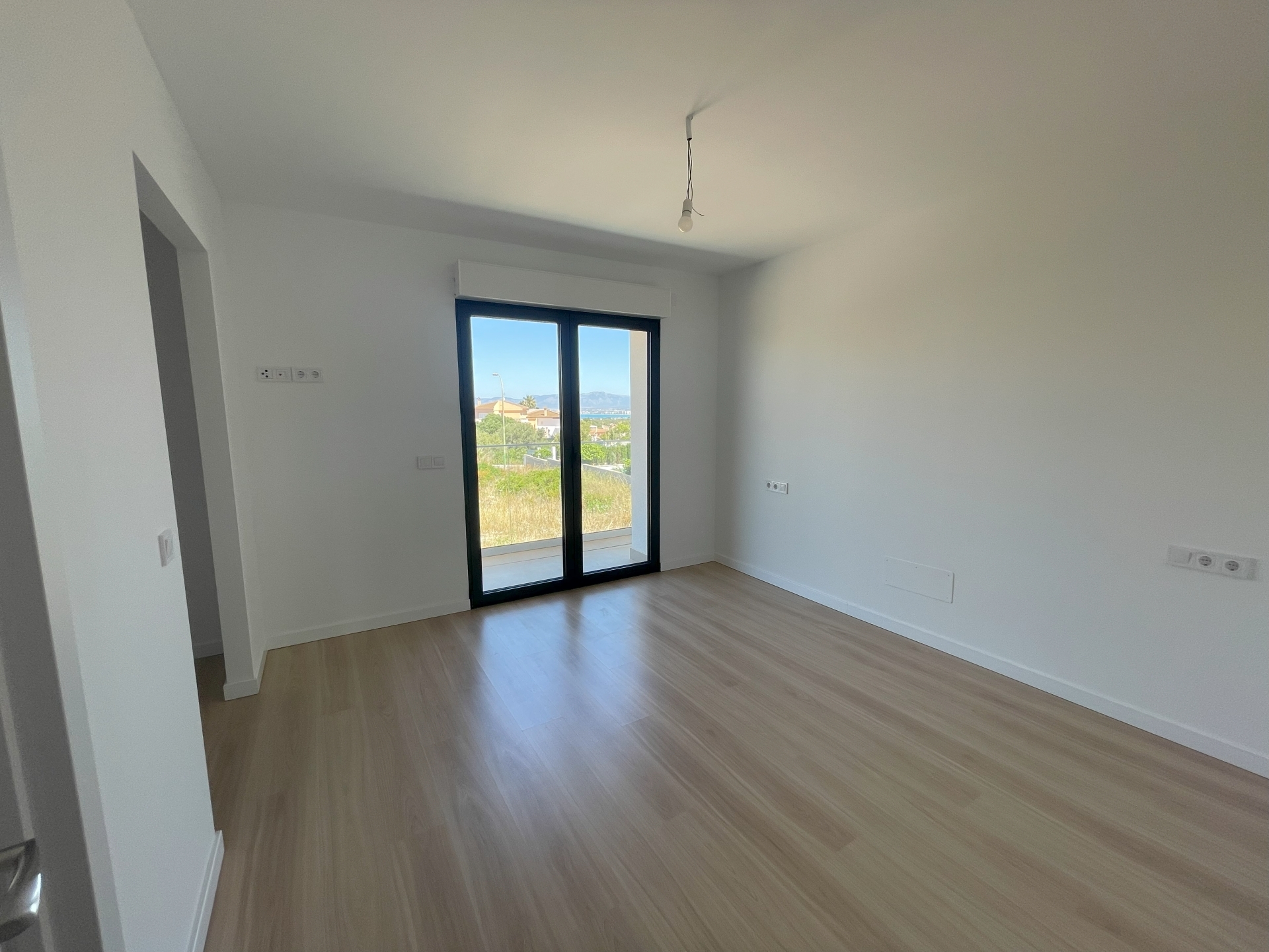 Neubau Doppelhaushälfte mit Pool · Image gallery 10