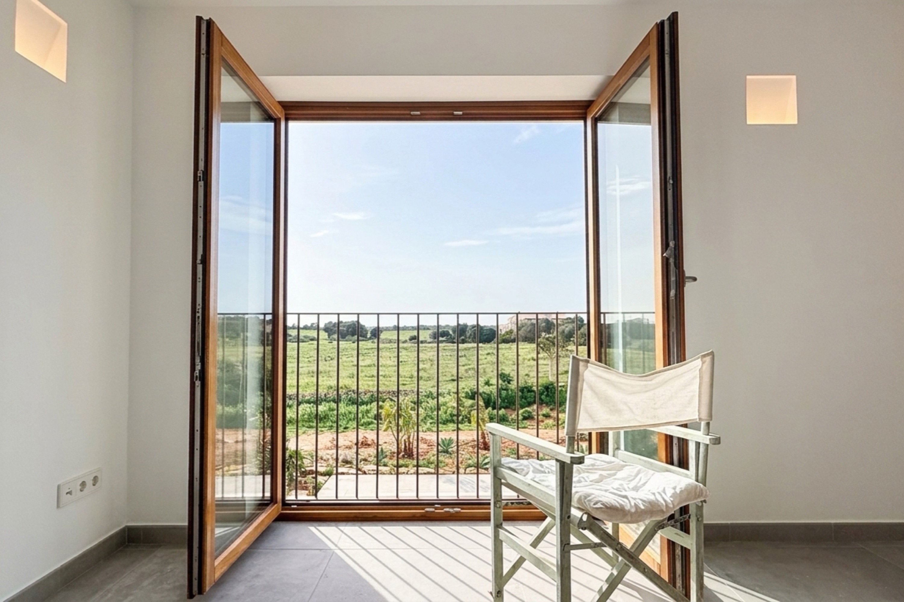 Exclusiver Neubau mit Pool, Tiefgarage und großem Garten · Bildergalerie 38