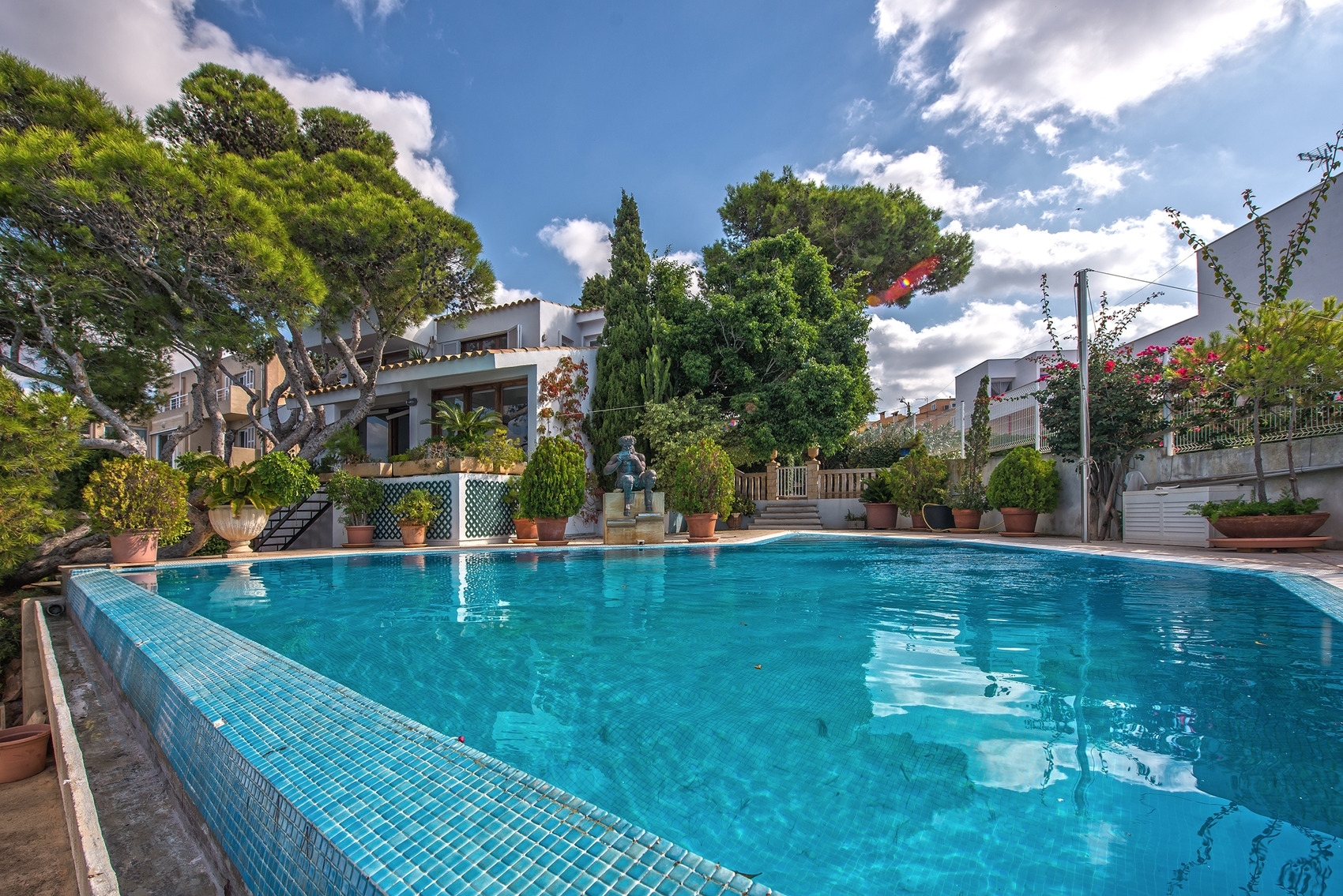 ETV! Mediterrane Villa mit Panorama-Meerblick in Badia Gran (Mallorca)