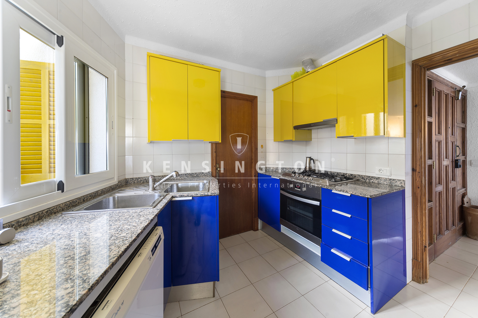 House on the front line of the sea with an extra plot in Cala Pi, Llucmajor · Image gallery 17