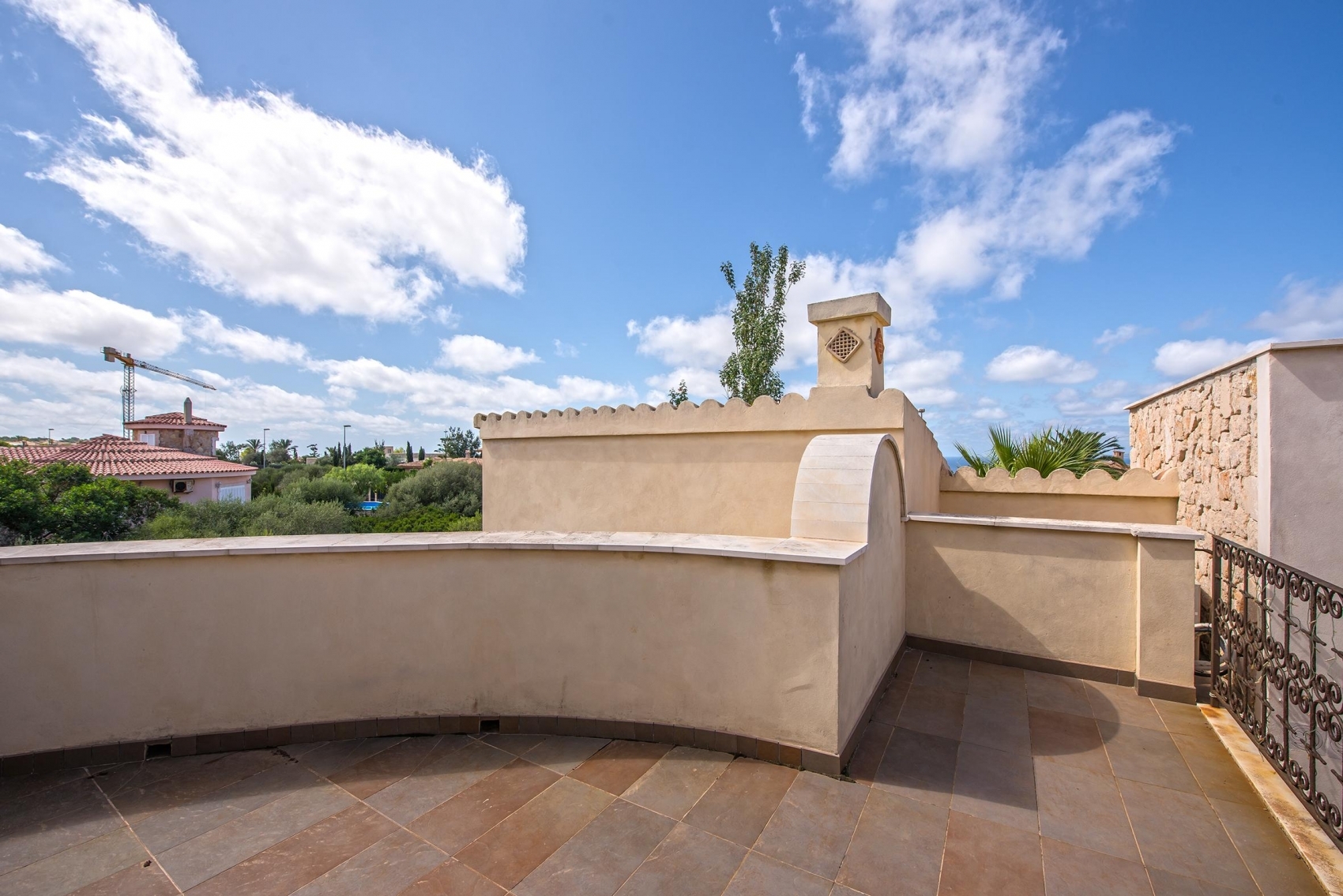 ETV! Charming villa with sea view on the second line in Sa Torre, Mallorca · Image gallery 10