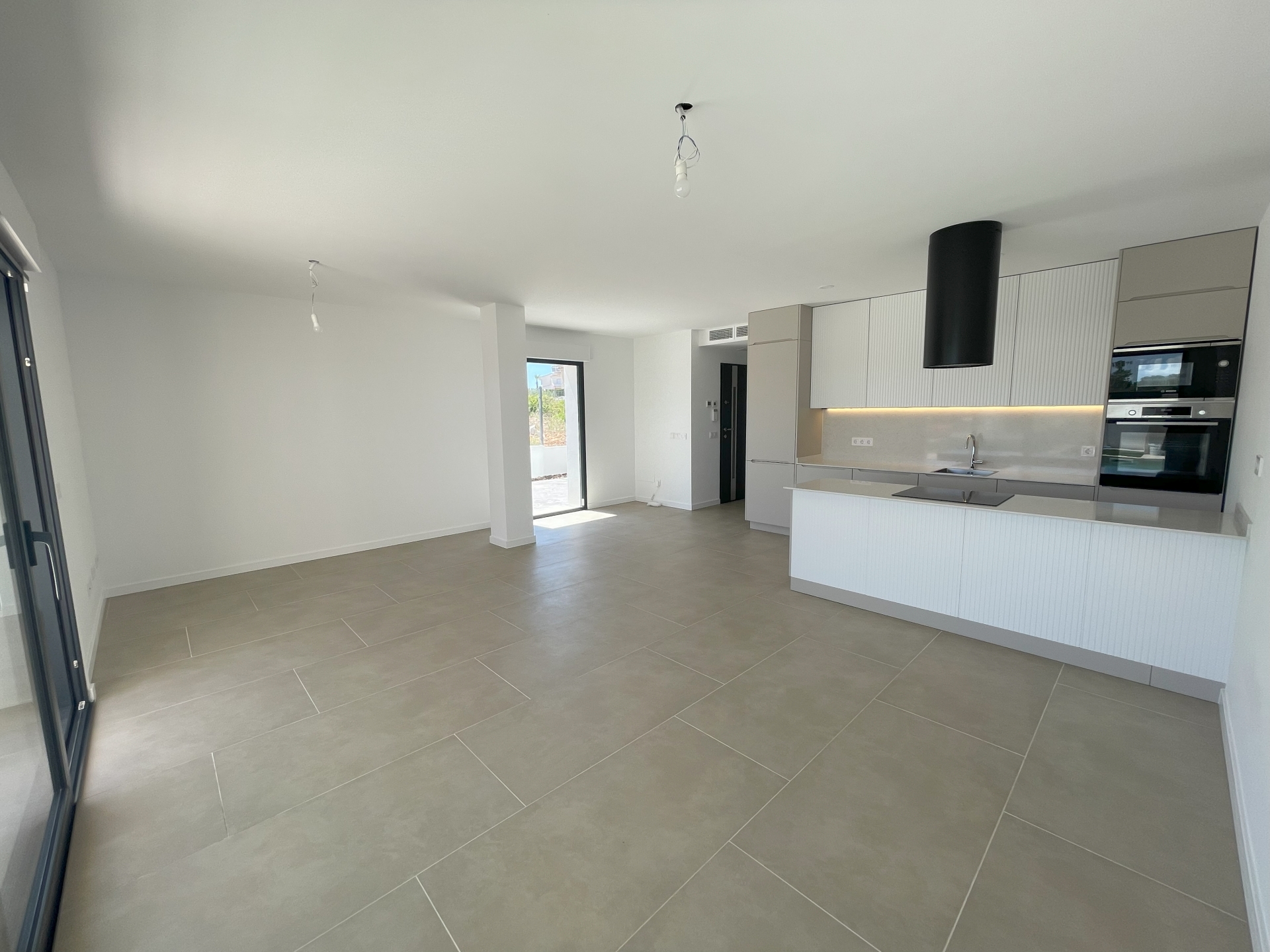 Neubau Doppelhaushälfte mit Pool
