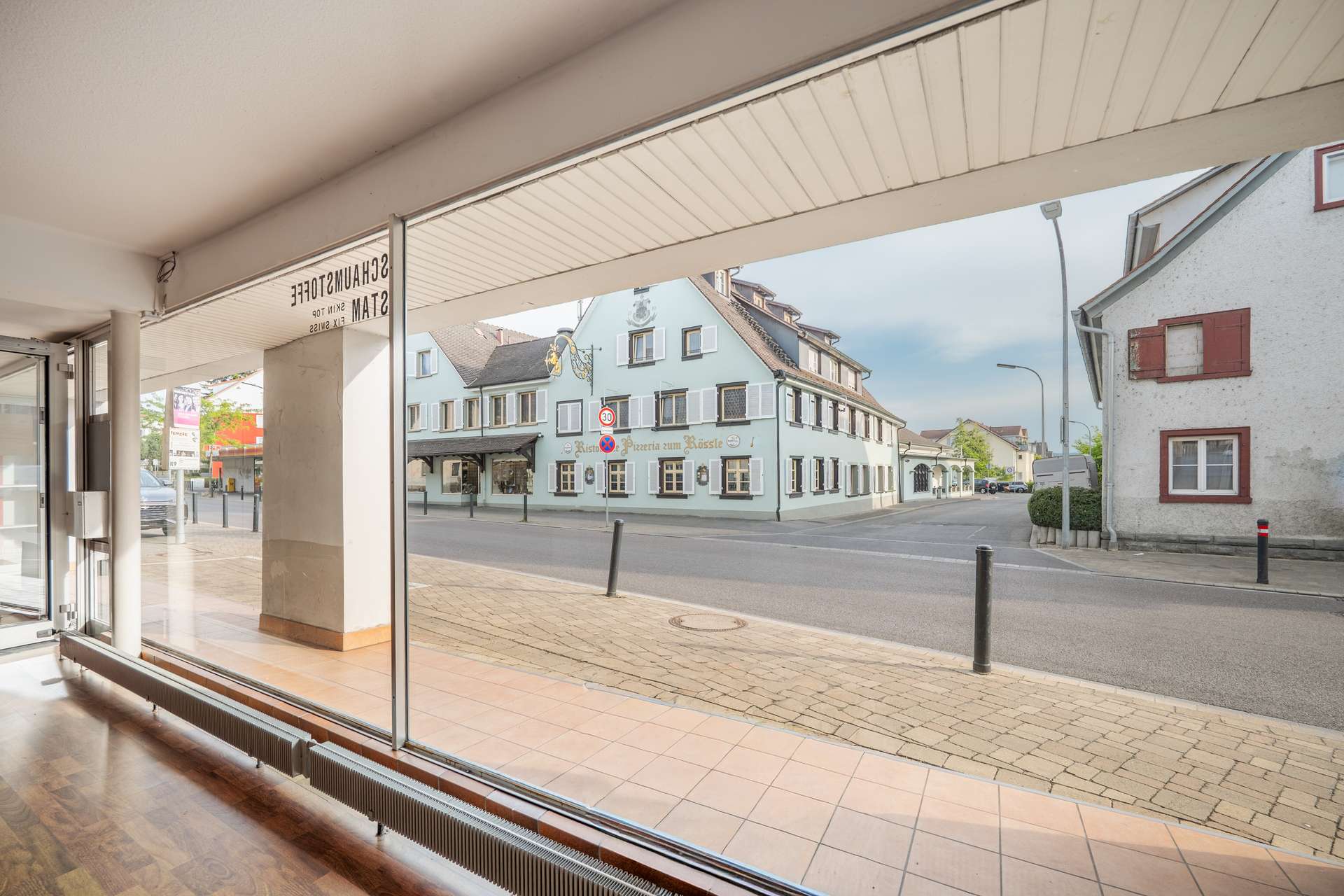 Schaufenster Gewerbeeinheit