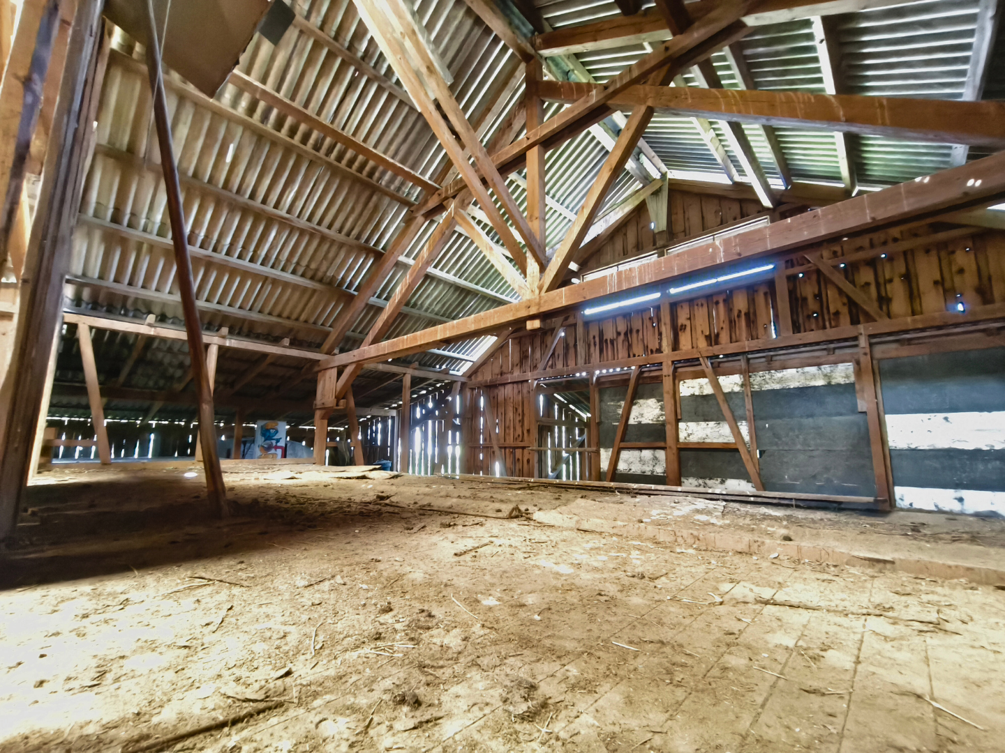Scheune - Zwischenboden