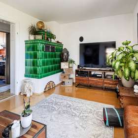 EG Wohnzimmer mit Kachelofen