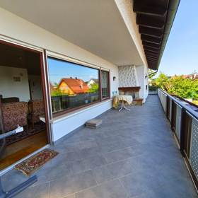 Balkon EG