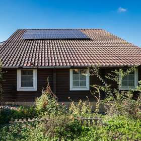 Ansicht Ost mit PV