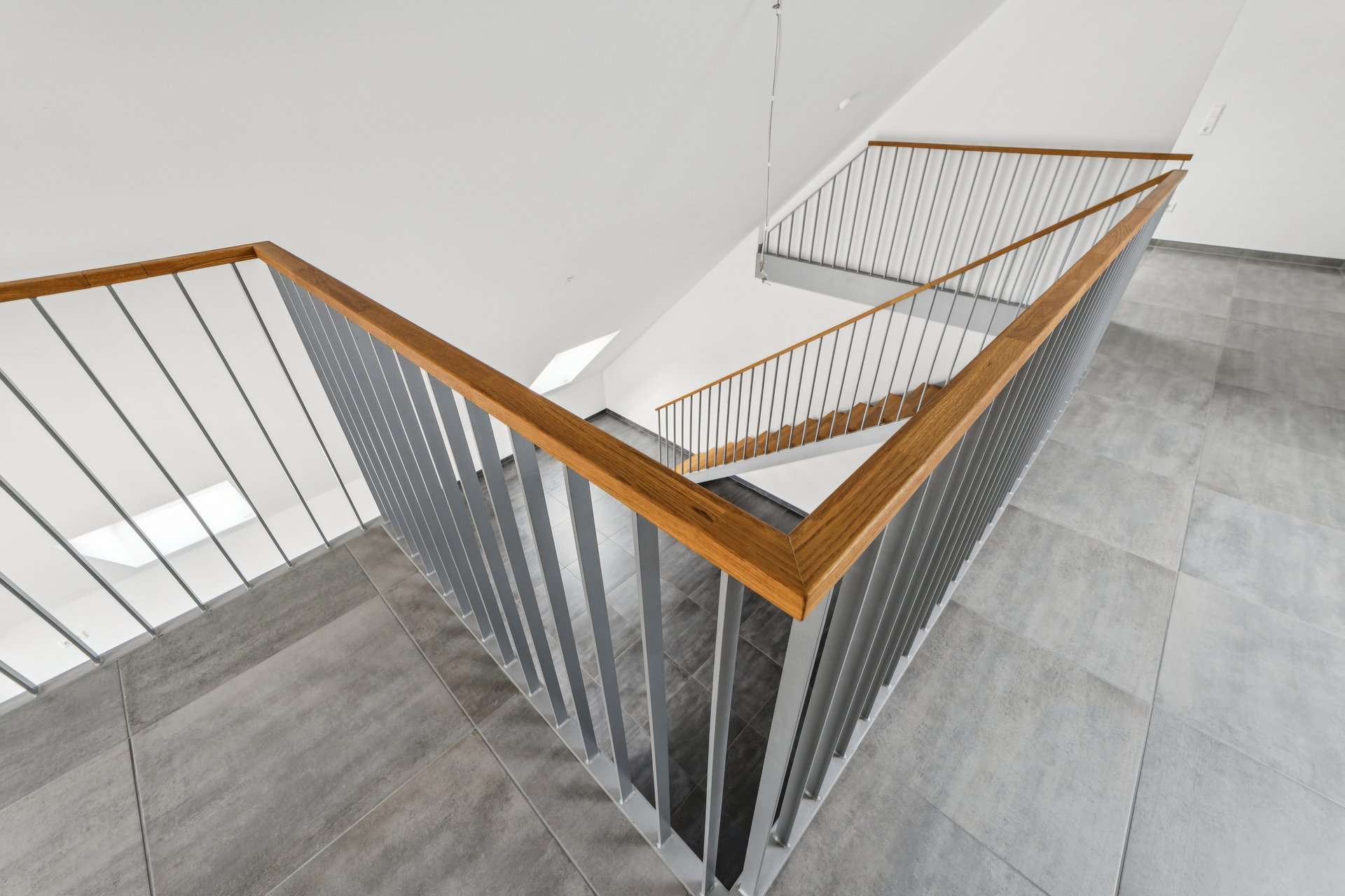 Galerie mit Treppe