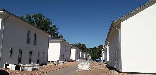 120m² Doppelhaushälfte mit Garten – Bild 4