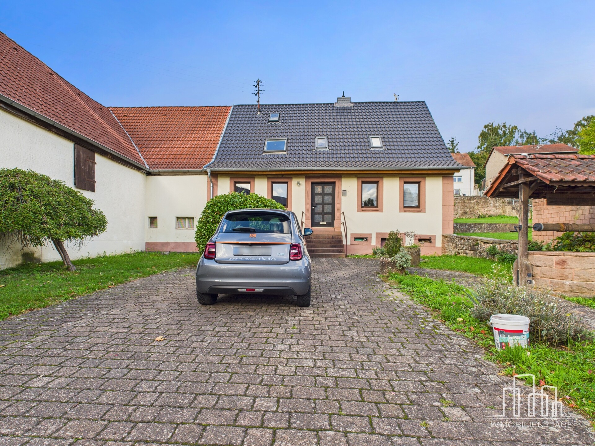 Einfamilienhaus mit zusätzlichem Baugrundstück in Olsbrücken – 1/24