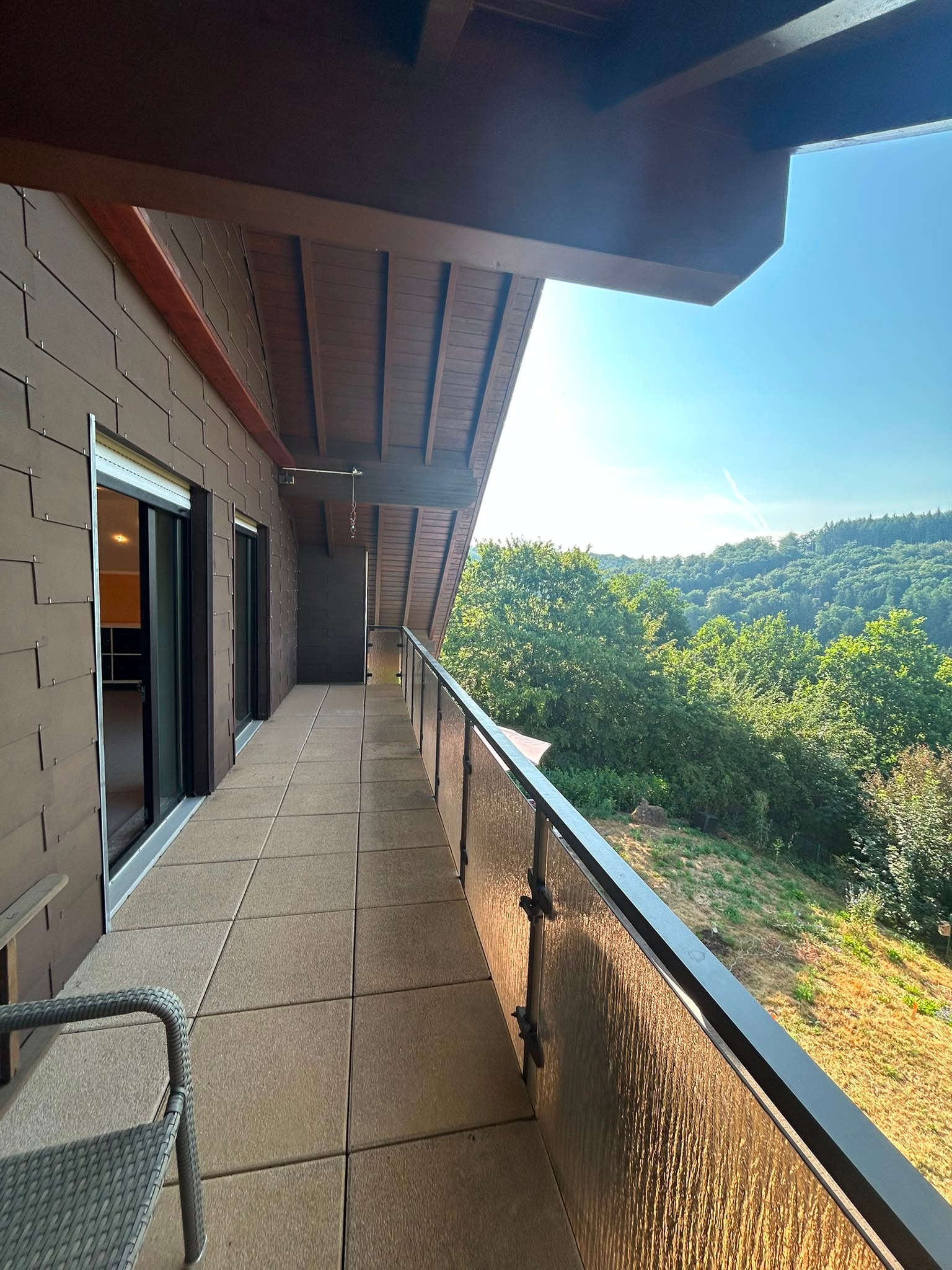 Duplex with 2 Balconies, Two-Car Garage & Beautiful Views | Thaleischweiler-Fröschen – 38/40